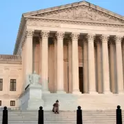 La Corte Suprema de EEUU rechazó una apelación de la Argentina para evitar embargos de bonistas que siguen en default