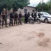 Libertador: policías evitaron un robo y fueron atacados por los familiares de los demorados