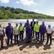 El gobernador Sadir recorri� las obras de la laguna de sedimentaci�n en Los Alisos