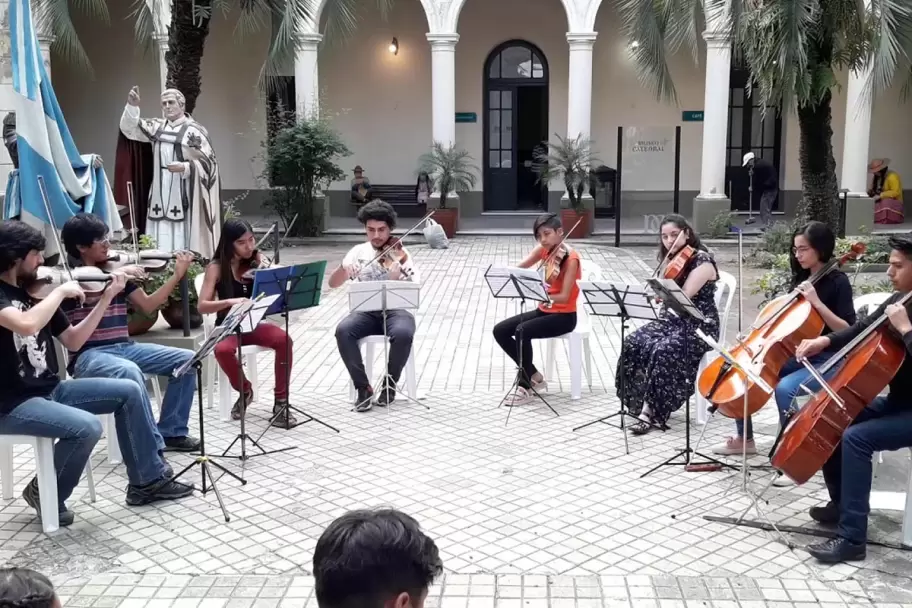 "Capillas Musicales"