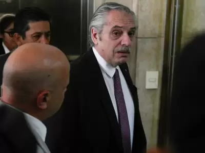 El expresidente Alberto Fern�ndez durante su paso por Comodoro Py