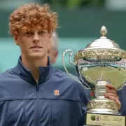 Conmoci�n en el tenis: Jannik Sinner, el n�mero uno del tenis, fue sancionado por doping