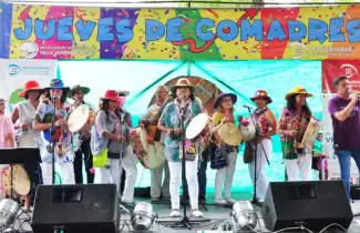 Jueves de Comadres