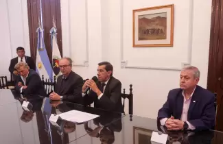 Inicio de la obra Torres Lujan