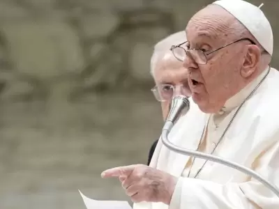 Nuevo parte m�dico del papa Francisco: ya no est� en estado cr�tico, pero seguir� internado