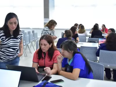 asistencia a directores