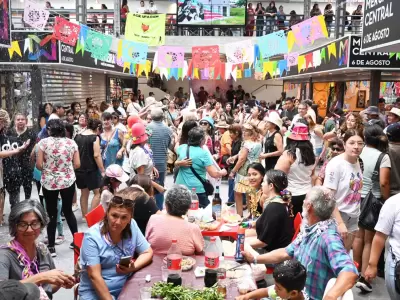 jueves de comadres mercado 6 de agosto