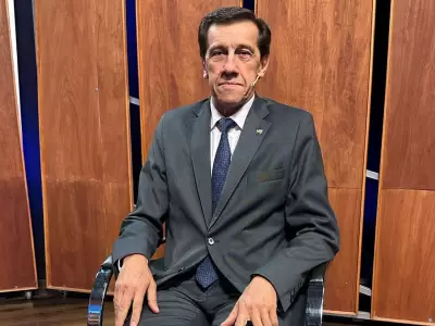 carlos sadir detr�s de las noticias