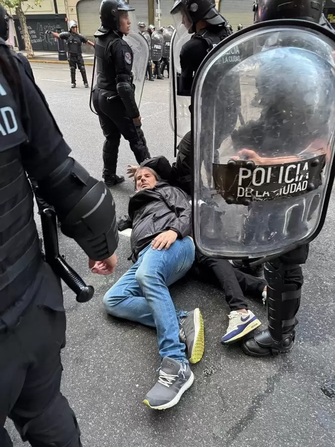 Detenido en el Congreso