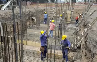 CONSTRUCCI�N