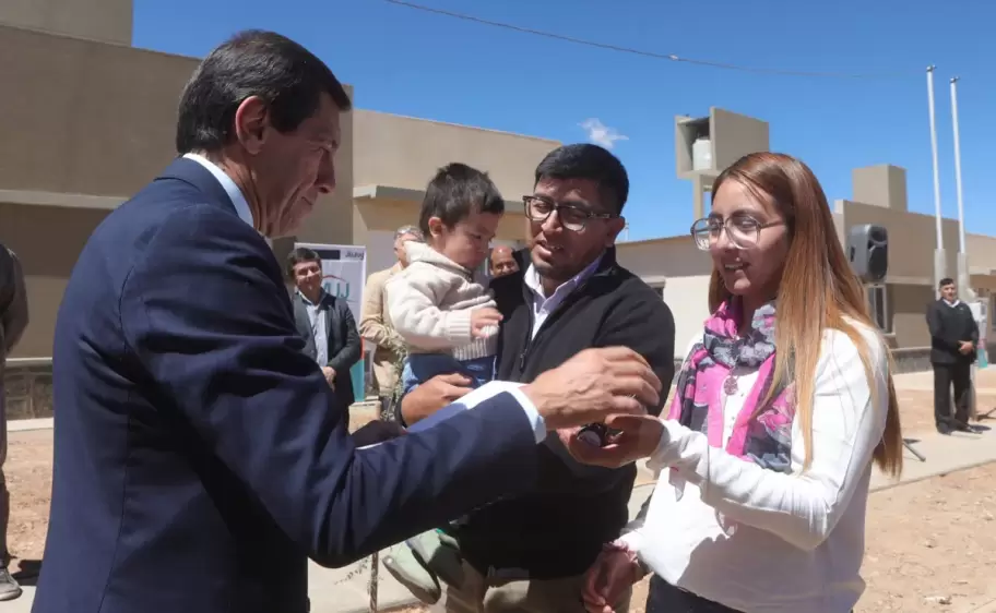 Sadir entrega de llaves
