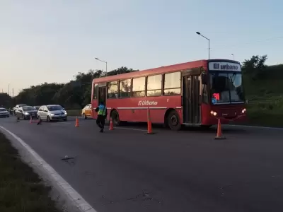 tr�nsito desviado en el acceso sur