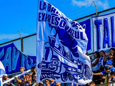 hinchada talleres de perico