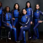 Histórica misión: la cantante Katy Perry, la prometida de Jeff Bezos y otras cuatro mujeres encabezan un vuelo rumbo al espacio