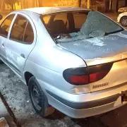 Violentaron un vehículo y fueron aprehendidos en barrio Mariano Moreno