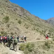Rescate en la monta�a: fuerzas de seguridad y salud asistieron a una embarazada en Yala Monte Carmelo