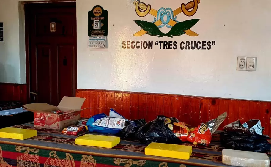 droga en colectivo tres cruces