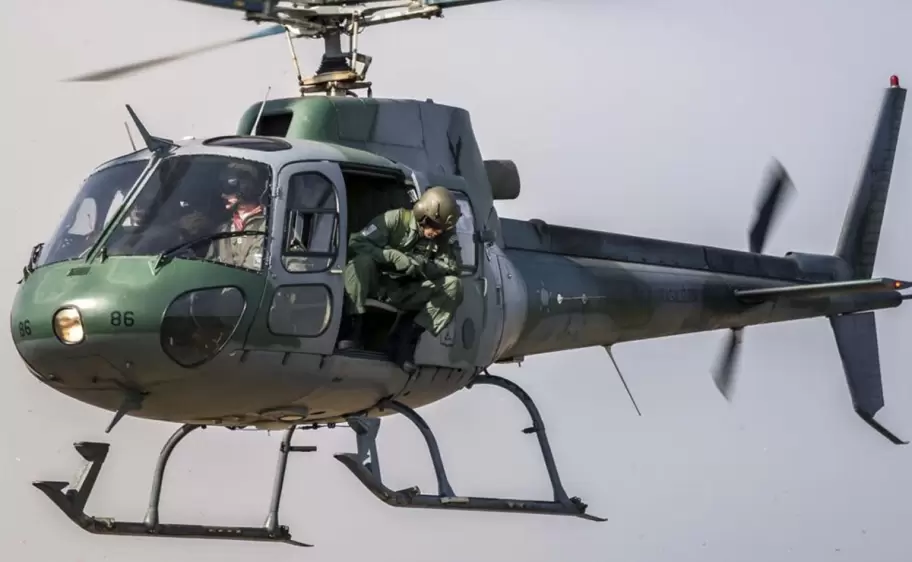 helicóptero h125