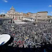 Una ceremonia austera y con más de 200.000 fieles: así fue el protocolo en el funeral del papa Francisco