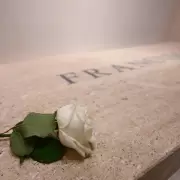 "Franciscus": las primeras im�genes de la tumba del papa en la Bas�lica de Santa Mar�a la Mayor
