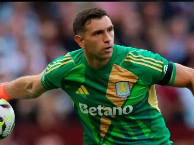 Dibu aston villa