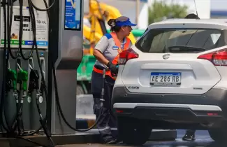 Otro aumento, la nafta s�per ya supera los $2000