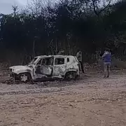 Hallaron dos cuerpos calcinados dentro de un vehículo a la vera de Ruta Provincial 43: investigan el hecho