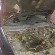 Un hombre rob� la bater�a de un auto y fue detenido en el centro de la capital