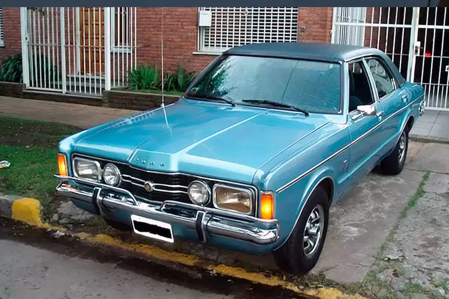 autos eternauta- Ford Taunus 1982