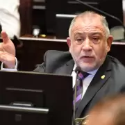 Luis Juez rompió con el PRO en el Senado y se unió a un interbloque de LLA