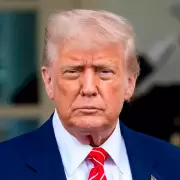 Donald Trump anunció un cese al fuego "total e inmediato" entre India y Pakistán