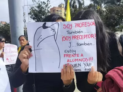 Cartel paro de preceptores