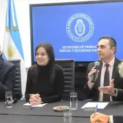 El Gobierno nacional propone una paritaria de 0% para los estatales