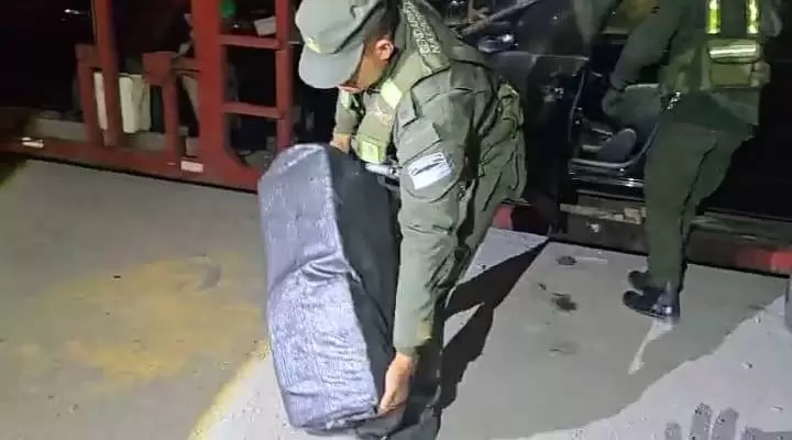 172 kilos de hojas de coca 1