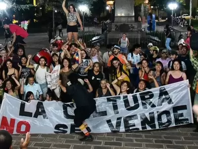 la cultura no se vende plaza Belgrano
