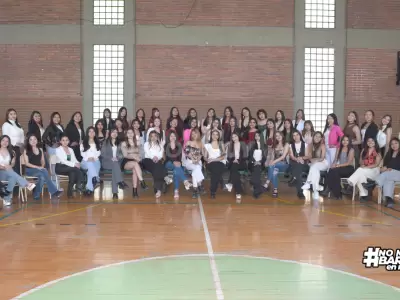 grupal escuela comercio 1 casas