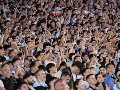 hinchas selecci�n