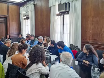 garrahan reunion gobierno y gremios