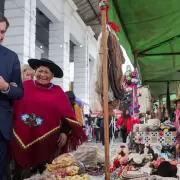 Sadir estuvo presente en la apertura de la Feria Campesina Pucará