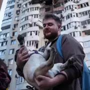 Rusia bombardeó Ucrania y Zelenski advirtió: “Atacaron casi todo el país”