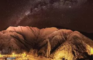 Purmamarca cielo de noche