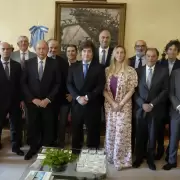 Javier Milei se reunió con empresarios españoles en el cierre de su gira internacional
