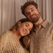 Jimena Bar�n present� a su hijo Arturo con una tierna foto: "Nos ten�s en las nubes de felicidad"