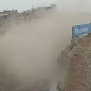 Un fuerte sismo de 6,1 grados sacudió la costa de Perú: un hombre murió aplastado adentro de un auto