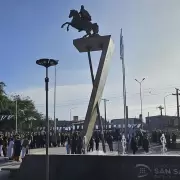 Se realiz� acto central y desfile en conmemoraci�n al 203� aniversario del fallecimiento del General Manuel Eduardo Arias
