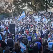 El mensaje de CFK contra Bullrich: "Trajo a la Policía Federal sin orden judicial para generar conflicto"
