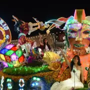 El Polivalente de Arte va por el bicampeonato y se prepara con 70 carroceros para la FNE 2025