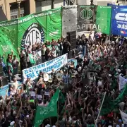 La Justicia laboral suspendió el decreto que eliminaba el feriado por el Día del Trabajador del Estado