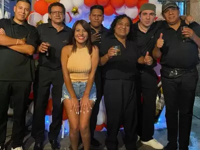 Adri�n y los dados negros