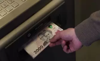 dinero cajero